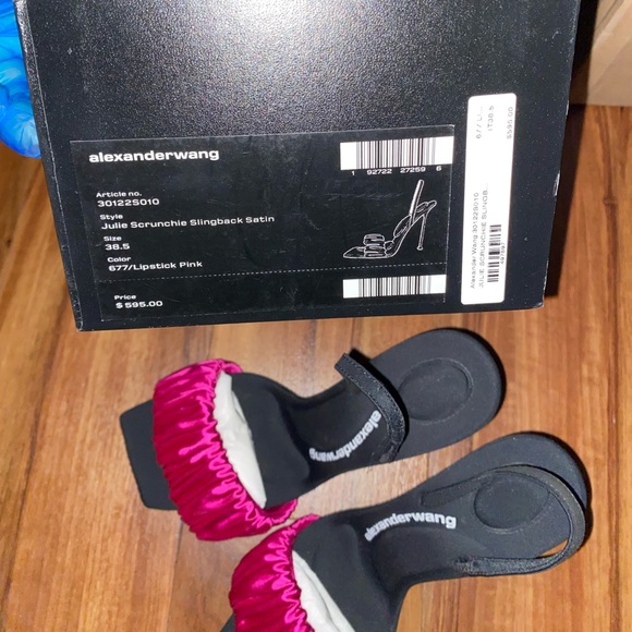 !!!!SOLD!!!!Alexander Wang 
julie scrunchie slingback heel in satin - Picture 2 of 6